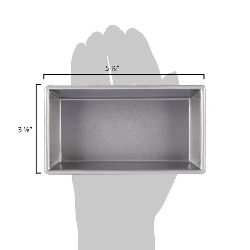 Molde de aluminio rectangular para pan 5 5/8" x 3 1/8" x 2 3/16"