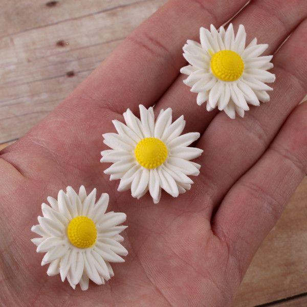 Flor decorativa Petite daisies blanca de pasta de goma